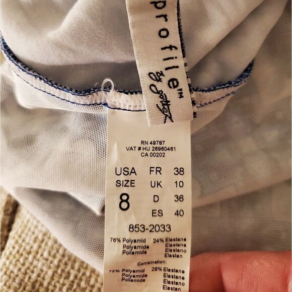 NWOT Profile by Gottex V-Neck One Piece - Picture 9 of 10